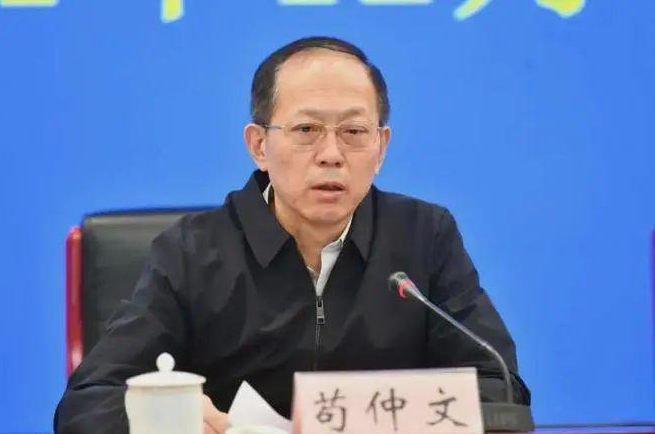 <div style='width:400px; height:20px; overflow:hidden;'><a href='http://duoxiannews.com/article.php?id=5545' target='_blank'>国家体育总局局长苟仲文苟仲文涉嫌受贿被查......</a></div>